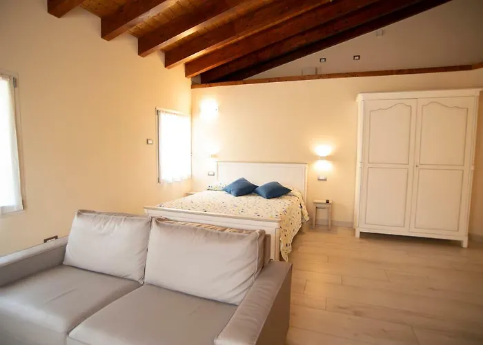 فندق مبيت وإفطار La Torretta ريولوناتو