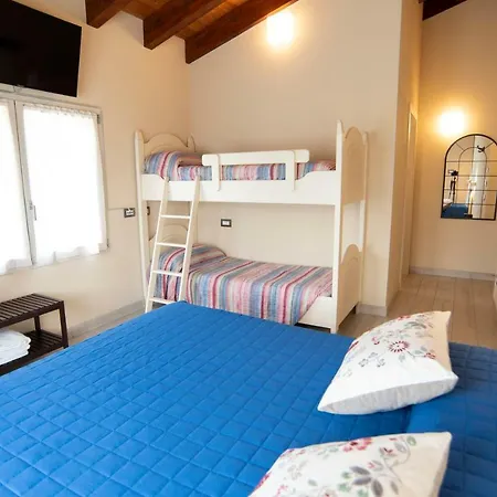 Bed & Breakfast La Torretta 3*