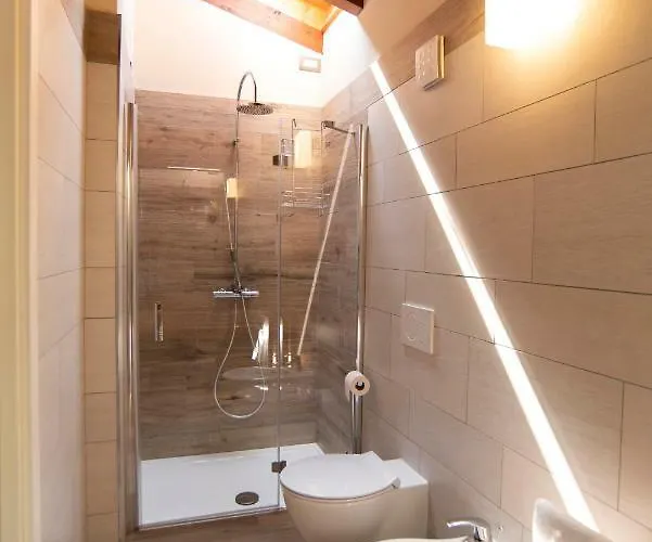 Nocleg ze śniadaniem La Torretta 3*